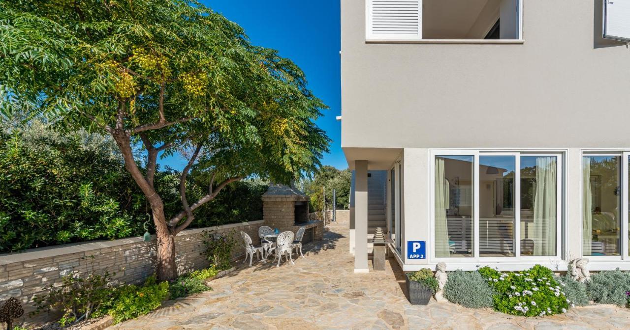 Apartament Hibiskus App2 Vir Zewnętrze zdjęcie